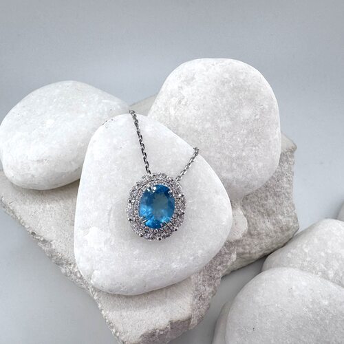 Колье с бриллиантами и апатитом из золота 585 пробы