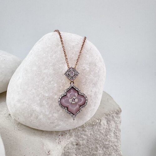 Колье с бриллиантами и перламутром из золота 585 пробы