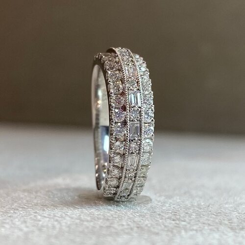 Кольцо с бриллиантами из белого золота 585 пробы