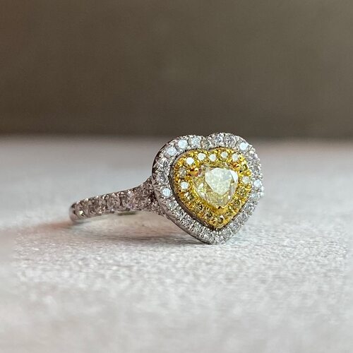 Кольцо "Сердце" с бриллиантами из белого золота 585 пробы