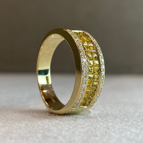 Кольцо с сапфирами и бриллиантами из желтого золота 585 пробы