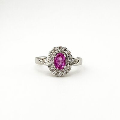 Кольцо с сапфиром и бриллиантами из золота 585 пробы