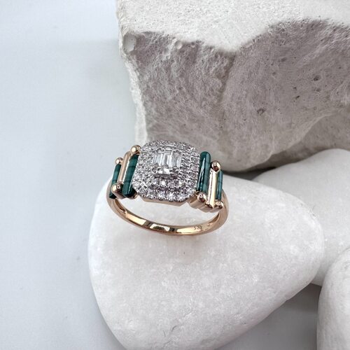 Кольцо с бриллиантами и малахитом из золота 585 пробы