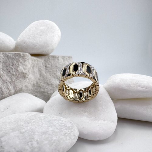 Кольцо с ониксом и бриллиантами из золота 585 пробы