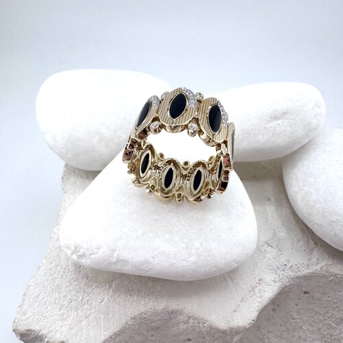 Кольцо с ониксом и бриллиантами из золота 585 пробы