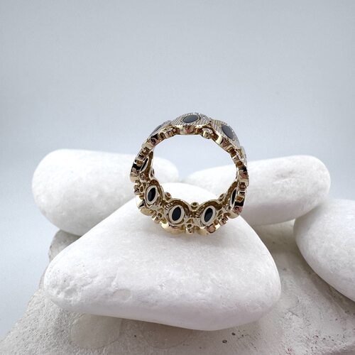 Кольцо с ониксом и бриллиантами из золота 585 пробы