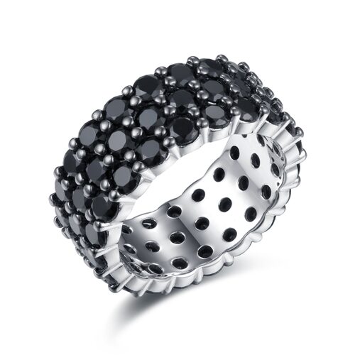 Кольцо со шпинелью из серебра 925 пробы