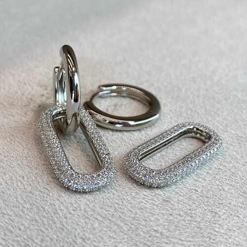 Серьги с фианитами из серебра 925 пробы