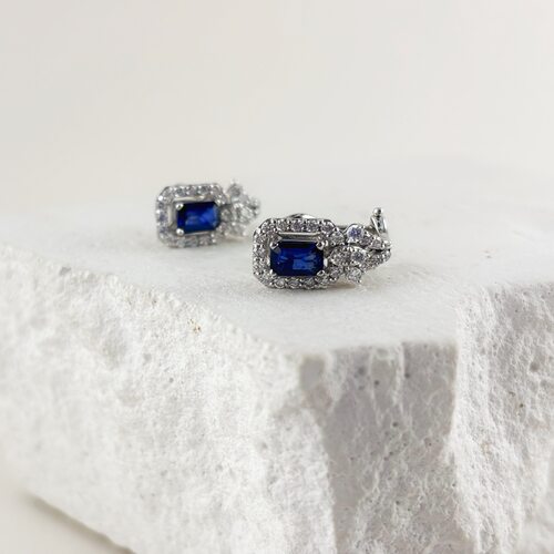 Серьги с сапфирами и бриллиантами из белого золота 585 пробы