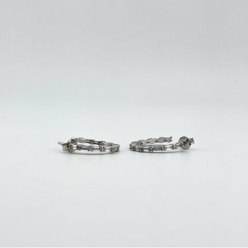 Серьги с фианитами из серебра 925 пробы