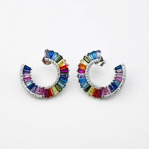 Серьги с фианитами из серебра 925 пробы