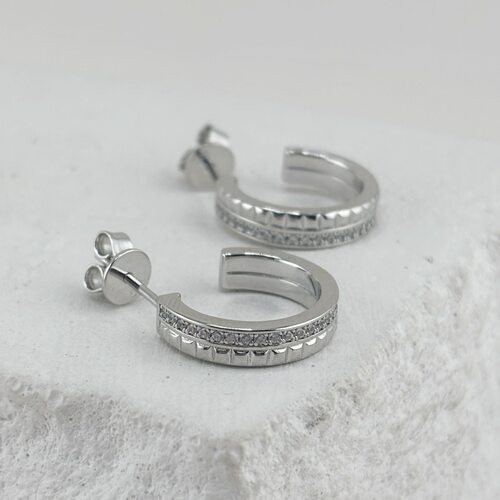 Серьги с фианитами из серебра 925 пробы