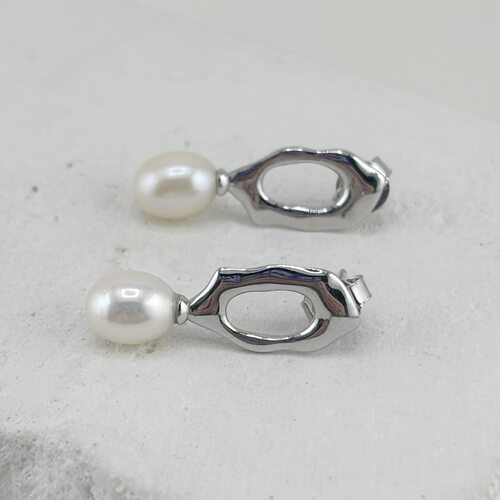 Серьги с жемчугом из серебра 925 пробы