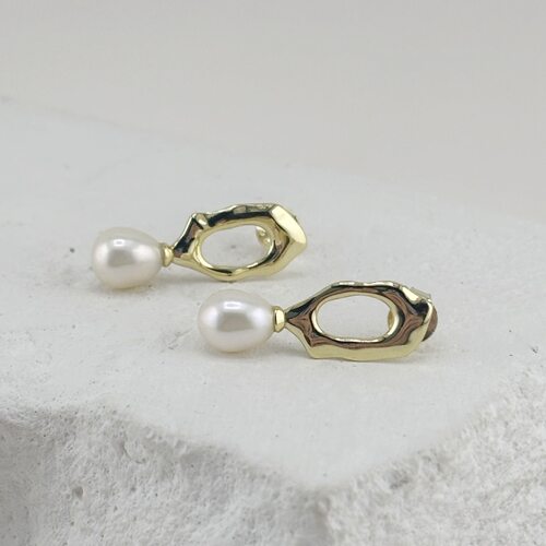 Серьги с жемчугом из серебра 925 пробы с позолотой