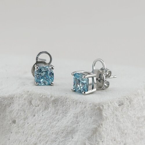 Серьги с фианитами из серебра 925 пробы