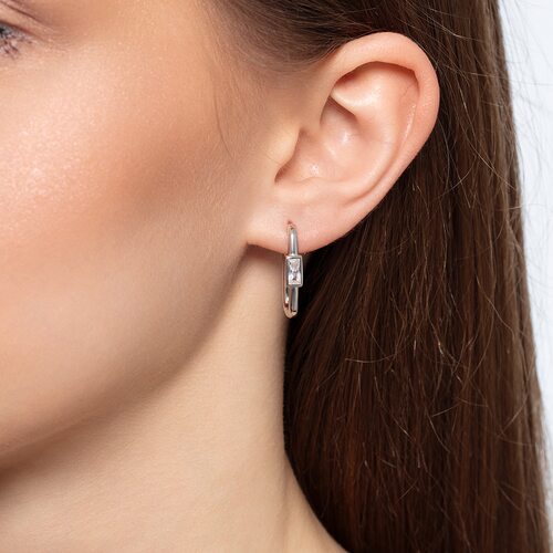 Серьги с фианитами из серебра 925 пробы