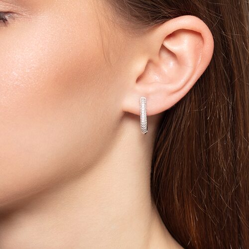 Серьги с фианитом из серебра 925 пробы