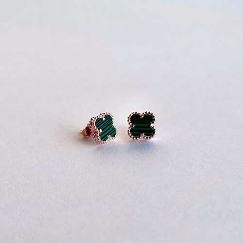 Серьги "Клевер" с малахитом из серебра 925 пробы с позолотой