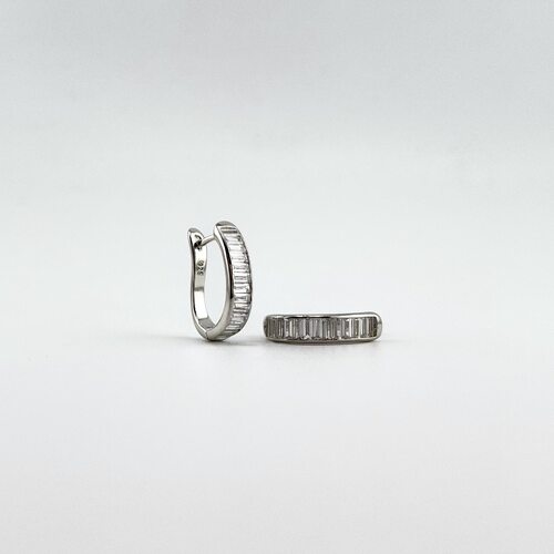 Серьги с фианитами из серебра 925 пробы