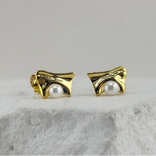 Серьги с жемчугом из серебра 925 пробы с позолотой