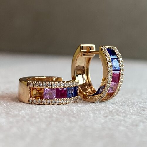 Серьги с сапфирами, рубинами и бриллиантами из золота 585 пробы