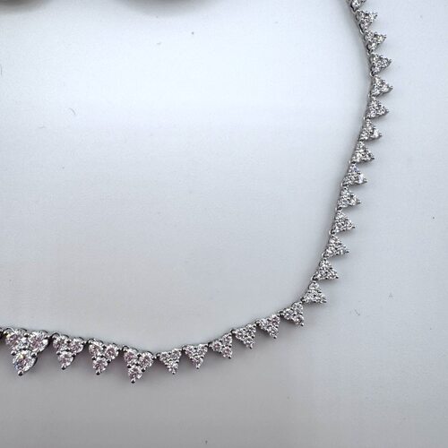 Колье с бриллиантами из золота 585 пробы