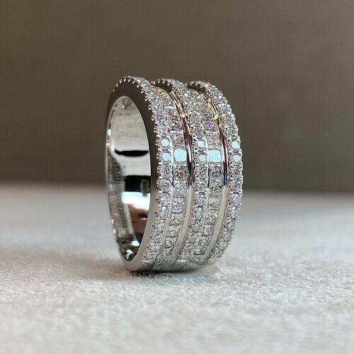 Кольцо с бриллиантами из белого золота 585 пробы