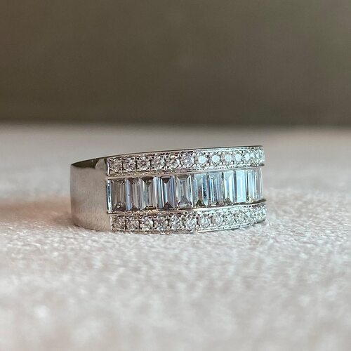 Кольцо с бриллиантами из белого золота 585 пробы