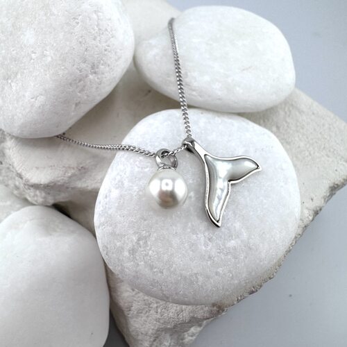 Колье "Хвост" с перламутром и жемчугом из серебра 925 пробы