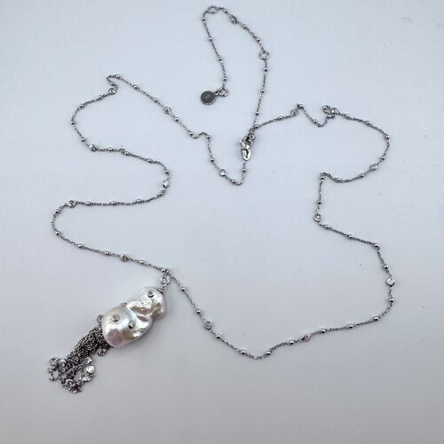 Колье с жемчугом и фианитами из серебра 925 пробы