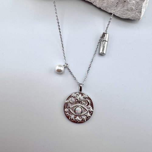 Колье с жемчугом, фианитами и опалом из серебра 925 пробы