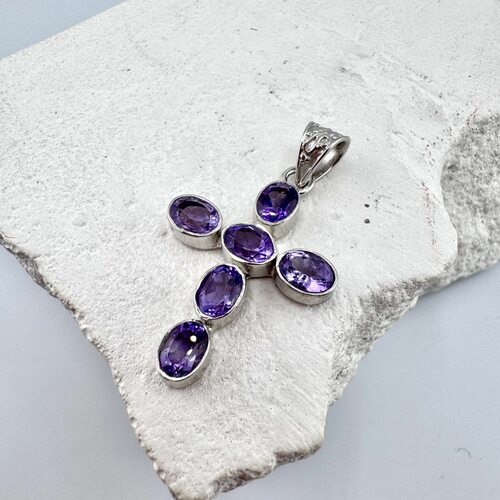 Подвеска с аметистами из серебра 925 пробы