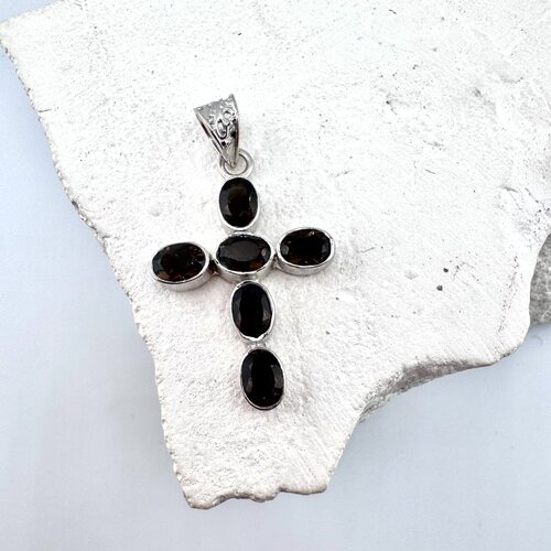 Подвеска с раухтопазами из серебра 925 пробы