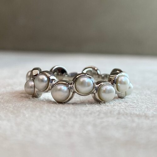 Кольцо с жемчугом из серебра 925 пробы