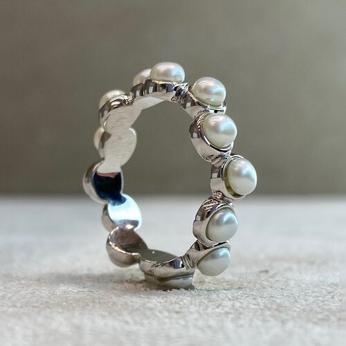 Кольцо с жемчугом из серебра 925 пробы