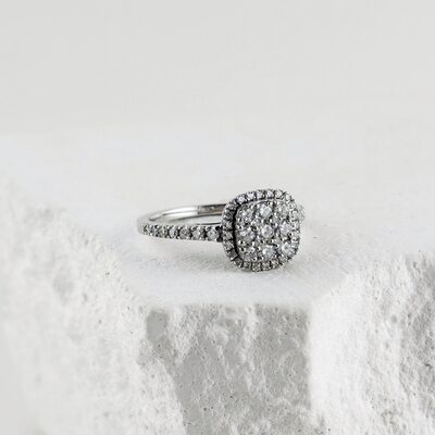 Кольцо с бриллиантами из белого золота 585 пробы