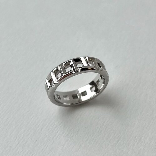 Кольцо из серебра 925 пробы