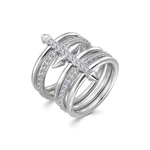 Кольцо с фианитами из серебра 925 пробы