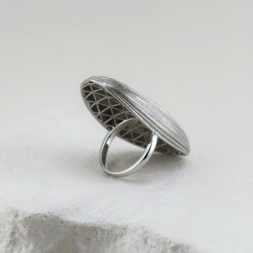 Кольцо из серебра 925 пробы