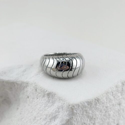 Кольцо из серебра 925 пробы
