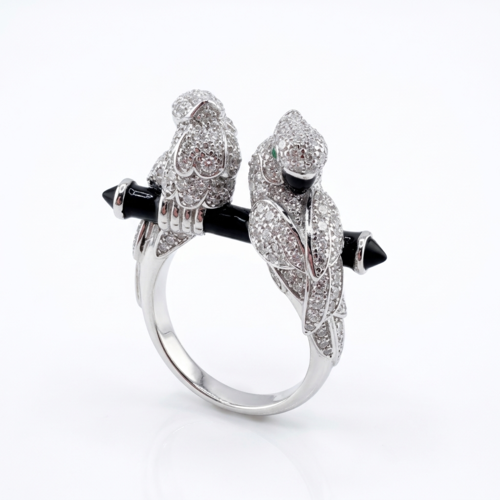 Кольцо "Попугаи" с фианитами и эмалью из серебра 925 пробы