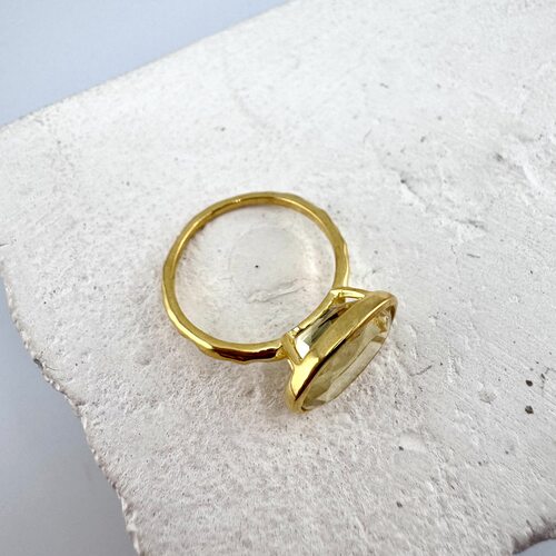 Кольцо с фианитами из серебра 925 пробы