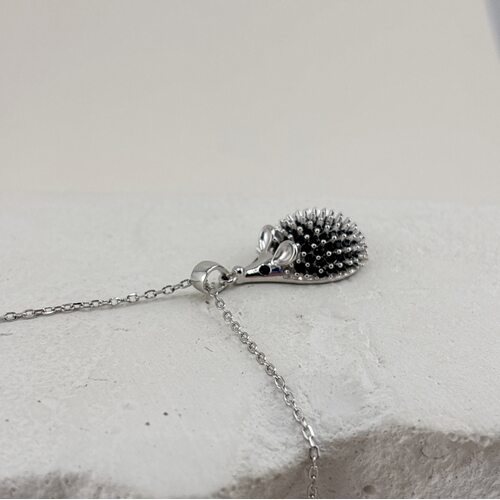 Подвеска "Ежик" со шпинелью из серебра 925 пробы