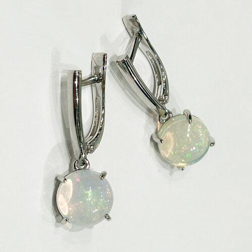 Серьги с опалами из серебра 925 пробы