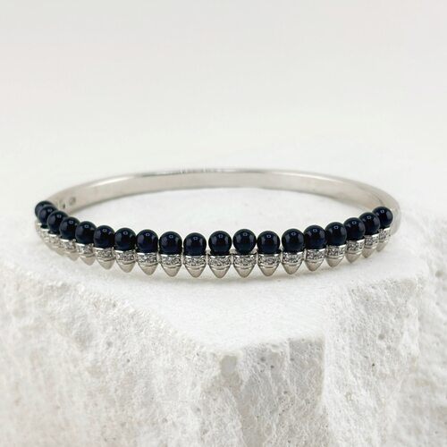 Браслет с фианитами и жемчугом из серебра 925 пробы