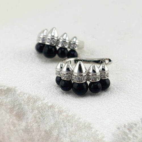 Серьги с фианитами и жемчугом из серебра 925 пробы