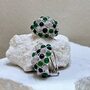 Серьги с агатом, ониксом и фианитами из серебра 925 пробы арт. SE41492_SR_OX_ZAG_WG