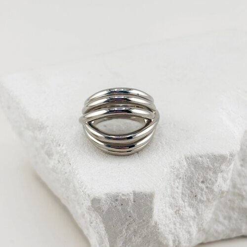 Кольцо из серебра 925 пробы