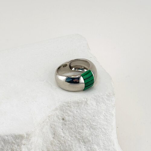 Кольцо с малахитом из серебра 925 пробы арт. SR42605-BW