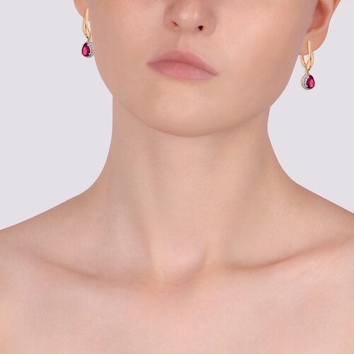 Серьги с бриллиантами и рубинами из золота 585 пробы